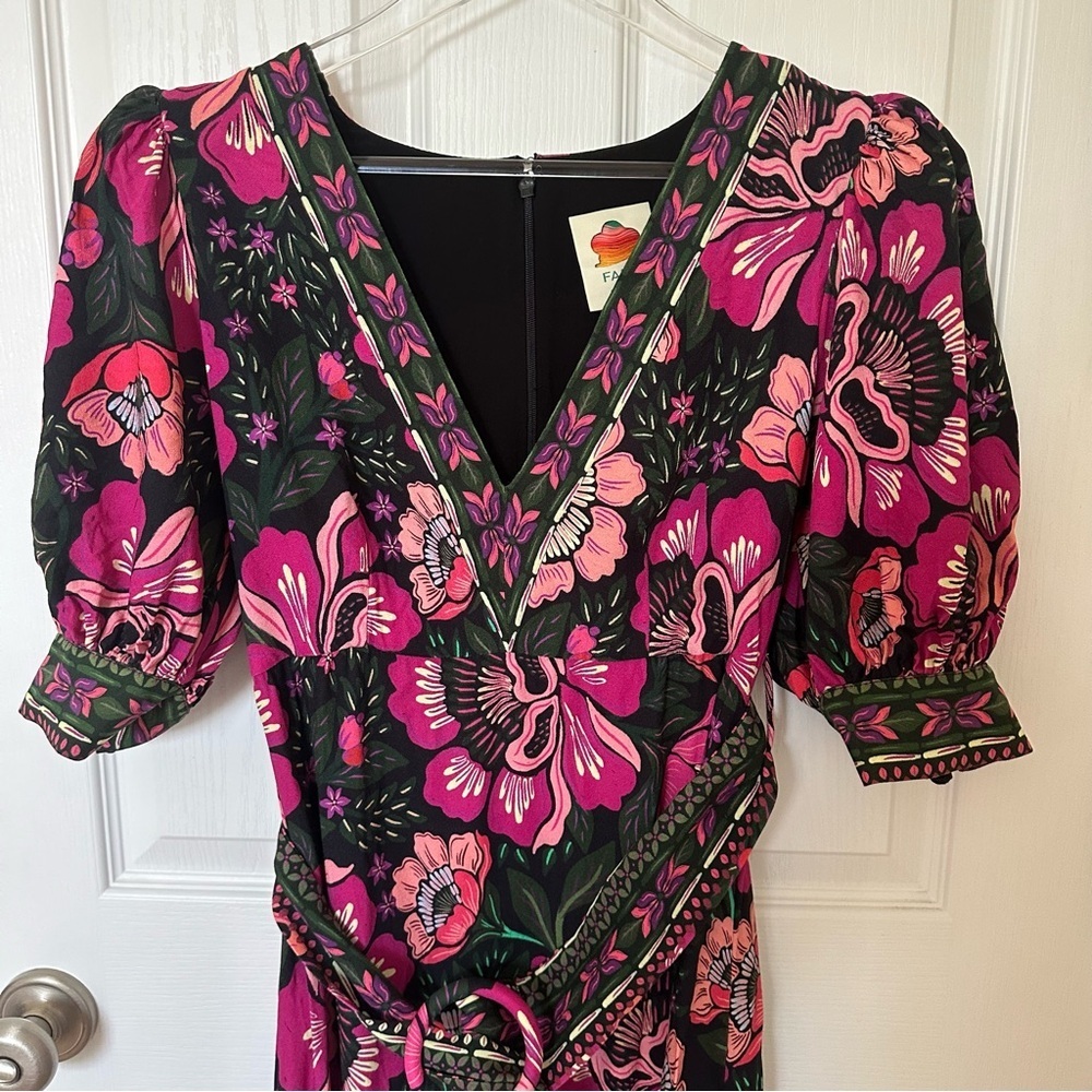 FARM Rio Flowers Garden Belted Maxi Black Pink Floral Dress - Small